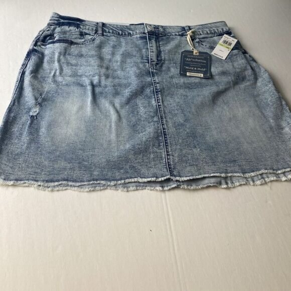 Democracy Plus Ab Solution  Frayed Hem Destructed Denim Mini Skirt Size 18W New - Picture 7 of 15